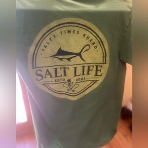 Salt Life pocket tee size SML in GUC